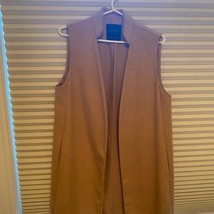 Zara basic camel vest